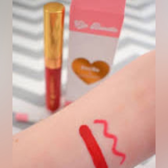 “ Self Love Club “ Ultra Matte Lip - Picture 3 of 4